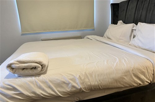 Photo 8 - Havana 2 bed Apartment in london