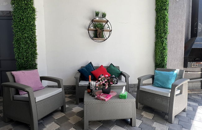 COMFORTABLE APARTMENT - Photo 1