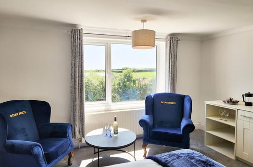 Photo 4 - Bay View - 1 Bed Suite - Ocean Breeze - Port Eynon