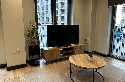 Photo 1 - Spacious & Luxurious 2-bed Apartment in London
