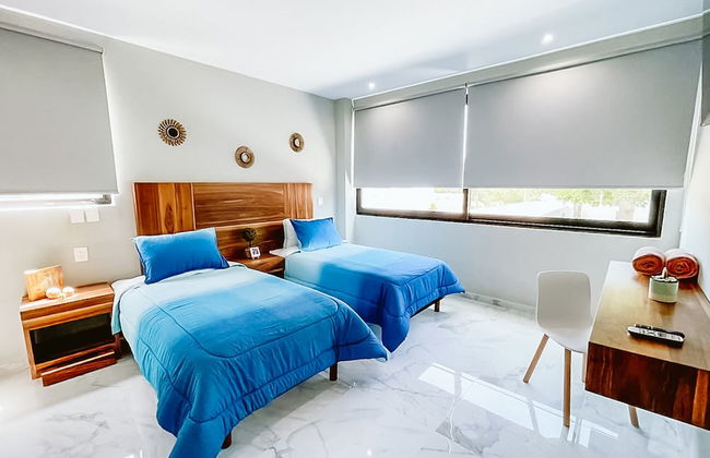 Level luxury condos - Photo 4