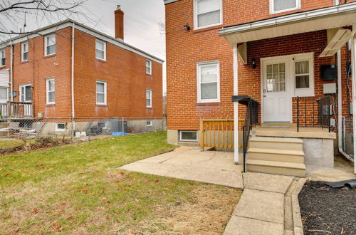 Photo 3 - Modern & Spacious Townhome: 9 Mi to Dtwn Baltimore