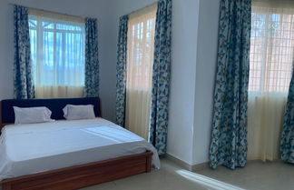 Photo 3 - Lux Suites Mkomani Beachfront Apartment