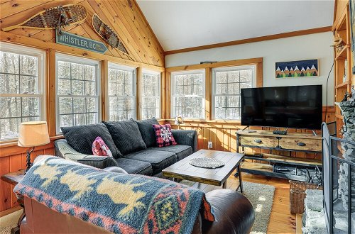 Photo 8 - Cozy Cabin Between Stratton Resort & Mount Snow