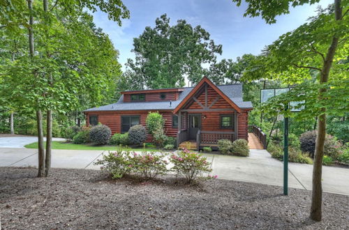 Photo 31 - Bankhead Lodge by Avantstay Waterfront Log Cabin