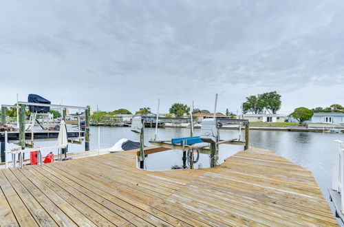 Photo 2 - Family-friendly Holiday Townhome With Boat Dock