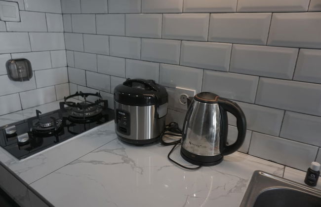 Simply And Cozy Stay Studio Apartment B Residence - Foto 11