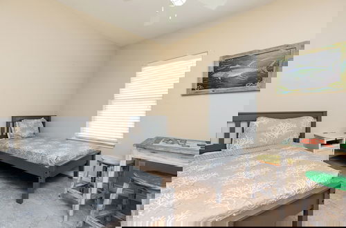 Foto 4 - Cozy 2 Bedroom, Monthly Rates, Pets & Pool