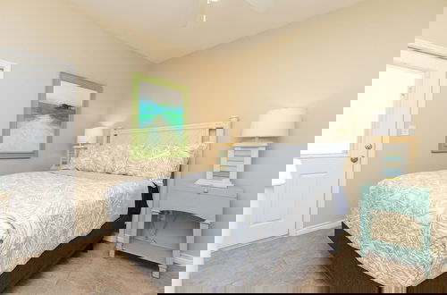 Foto 2 - Cozy 2 Bedroom, Monthly Rates, Pets & Pool