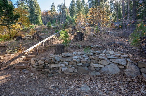 Photo 25 - Yosemite Woods - Charming Upper Unit in Ynp