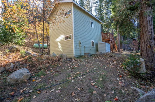 Photo 31 - Yosemite Woods - Charming Upper Unit in Ynp