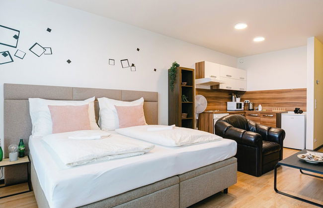 Flora Cozy Apartment by CHORS - Photo 5