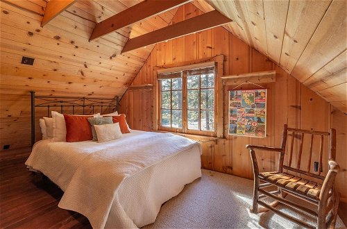 Photo 1 - Authentic & Stylish Cabin in Lake Tahoe