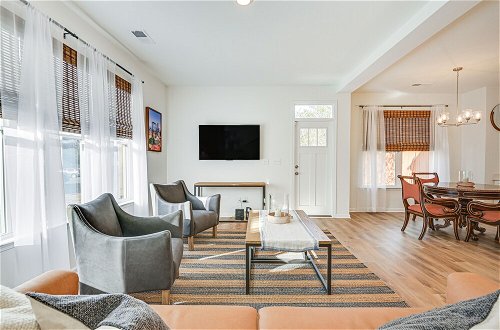 Photo 8 - Charming Charlotte Townhome: 6 Mi to Downtown