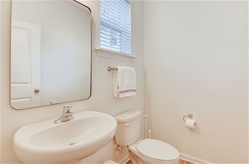 Photo 20 - Charming Charlotte Townhome: 6 Mi to Downtown