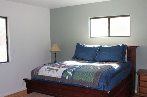 Photo 2 - Moonridge Den- One Bedroom