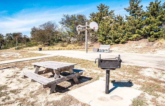 Barrier Island Station - Foto 23