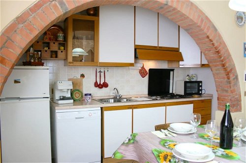 Photo 11 - Wonderful Private Villa With Private Pool, TV, Pets Allowed and Parking, Close to Montepulciano