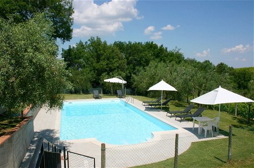 Photo 22 - Wonderful Private Villa With Private Pool, TV, Pets Allowed and Parking, Close to Montepulciano