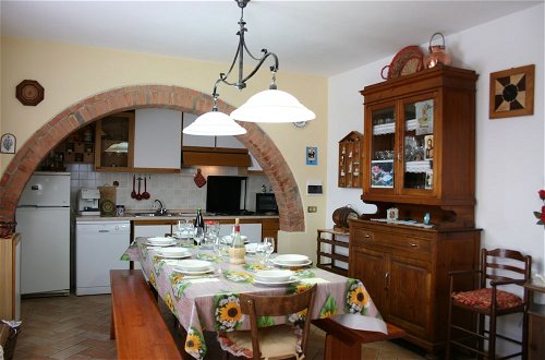 Photo 26 - Wonderful Private Villa With Private Pool, TV, Pets Allowed and Parking, Close to Montepulciano