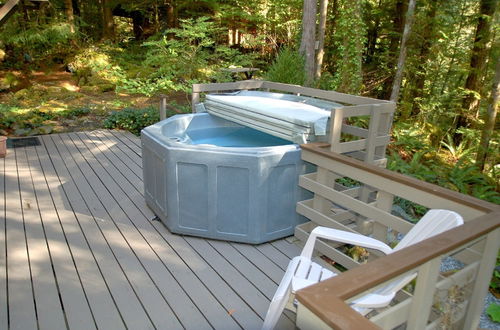 Photo 15 - 26SL - Hot Tub - BBQ - Game Room - Dishwasher - Sleeps 8