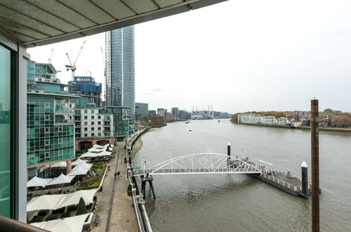 Photo 36 - River view Luxury 3bed flat with views