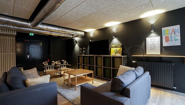 Lobby-Lounge