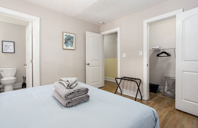 THE GAMER-4BR Home-Near Everything ATL - Photo 10