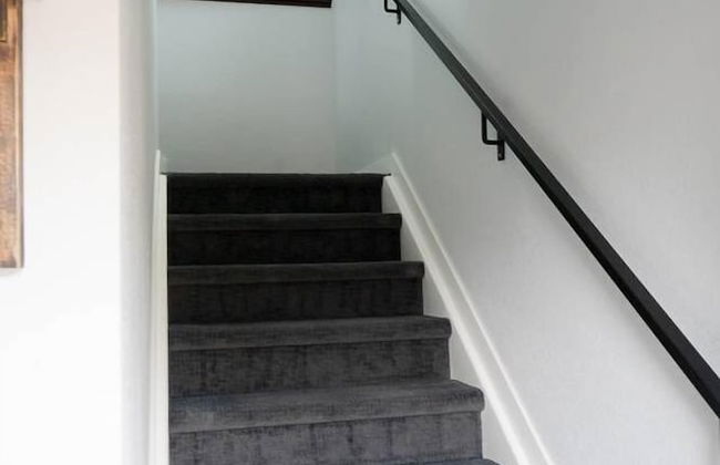 The Tennyson Adventure A Luxury Townhome With Private Balcony - Foto 17