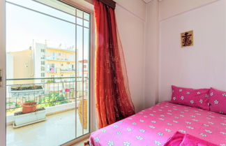 Photo 3 - Bright Comfy Flat near Beach & City Center