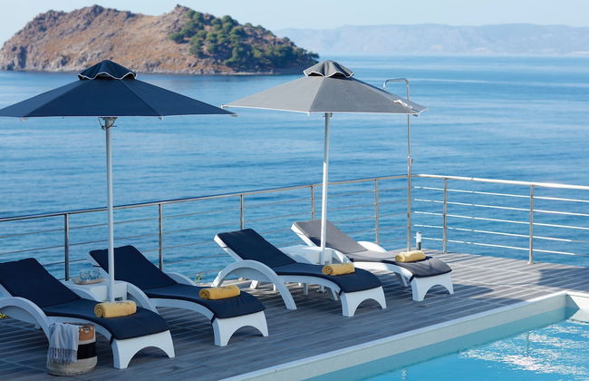 Eleia Seafront Rooms & Villas - Foto 40