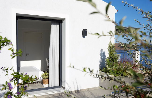 Eleia Seafront Rooms & Villas - Foto 3