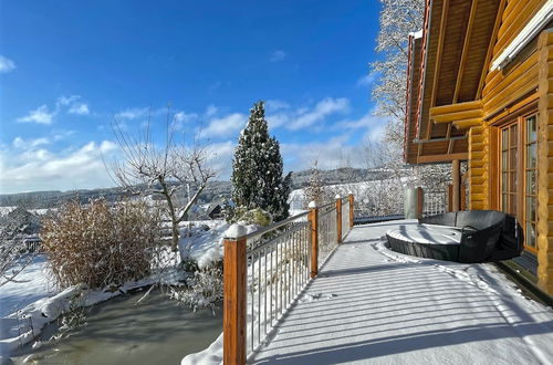 Photo 35 - Wooden Holiday Home With Sauna