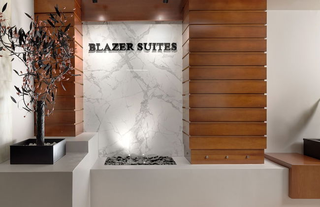 Blazer Suites Hotel - Foto 2
