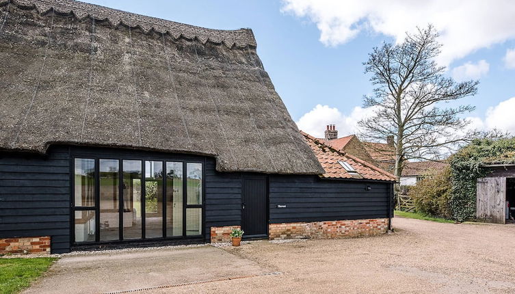 Photo 1 - Harvest Cottage, Valley Farm Barns, Snape