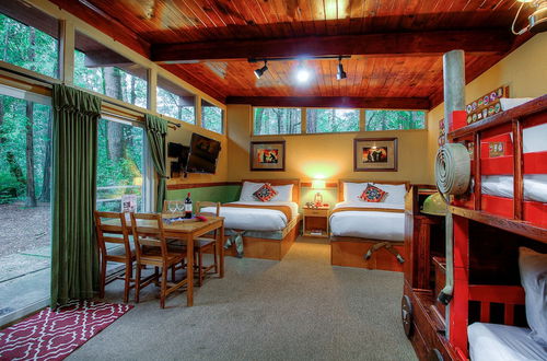 Photo 23 - Redwoods River Resort