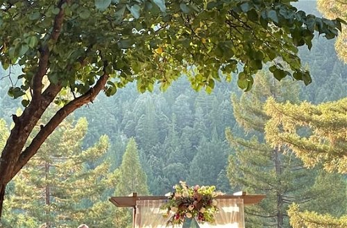 Photo 76 - Redwoods River Resort