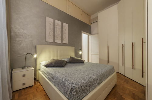 Photo 10 - Piazza San Cosimato & Trastevere Apartment