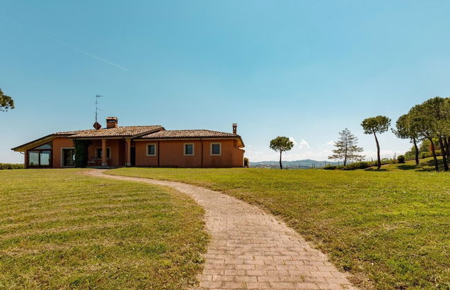 Villa California 6 in Saludecio - Photo 1
