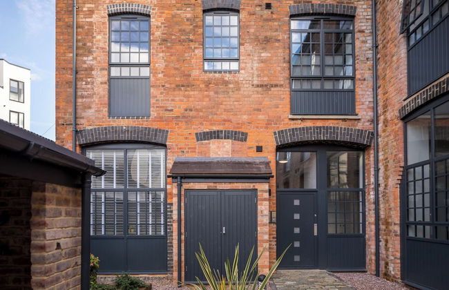 Elliot Oliver - Stylish 2 Bedroom Town Centre Apartment - Foto 17