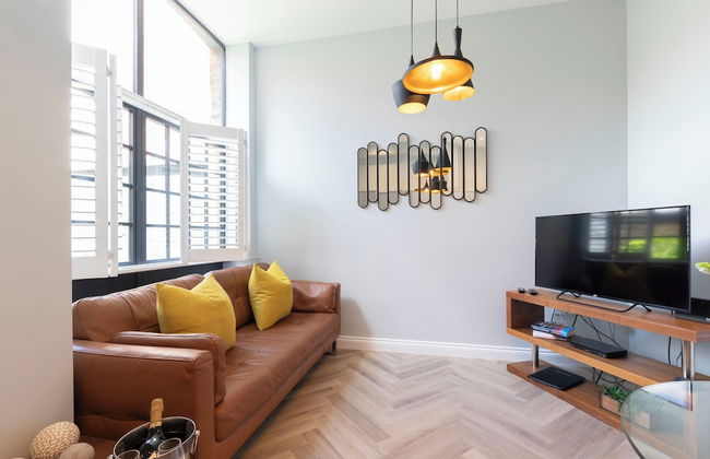 Elliot Oliver - Stylish 2 Bedroom Town Centre Apartment - Foto 9