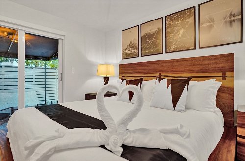 Photo 24 - RA Suites by DesignedVR