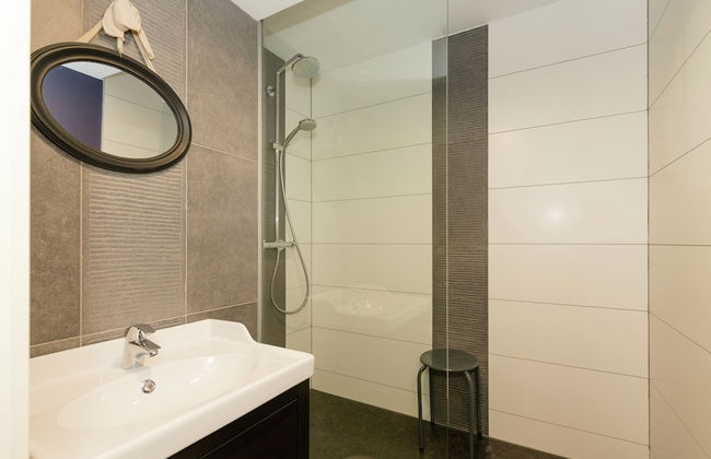 Magnificent Character Cottage with Spa Tub near Marche-en-Famenne - Foto 20