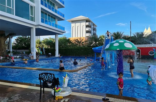 Foto 33 - My Resort Hua Hin Family Room Pool View