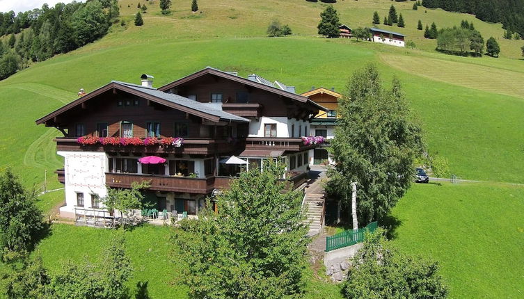 Foto 1 - Large Apartment in Maria Alm With Terrace