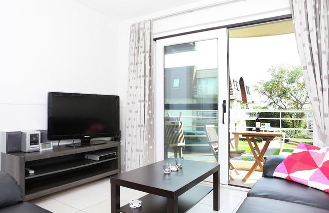 Sunny Bredene Stay by Sea - Photo 1