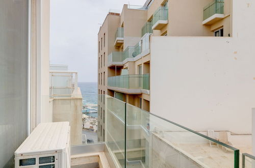 Photo 7 - Prime Location Apartment With Side Seaviews