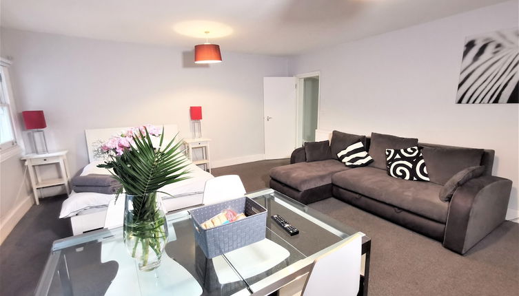 Photo 1 - Spacious 2 bed flat in Camden