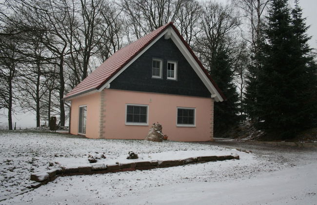 Tidy House With Sauna and Steam Bath, in a Forest - Foto 22