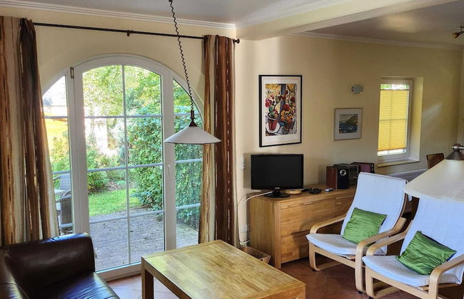 Tidy House With Sauna and Steam Bath, in a Forest - Foto 6